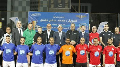 رئيس اللجنة الرياضية لمصر للطيران: ختام الدورة الرمضانية بحضور نجوم الكرة.. وأقامة بطولة دورى الشركات قريبا