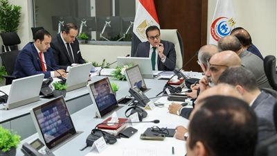 وزير الصحة يوجه برفع درجة الاستعداد خلال الاحتفال بعيد الفطر