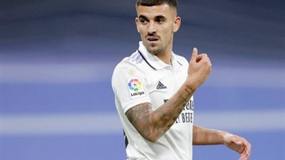 فوتبول إسبانيا: سيبايوس على رادار ميلان وصراع آخر بين نيوكاسل وأتليتكو لضمه