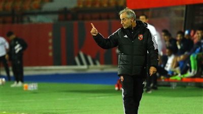 تقارير.. خمسة لاعبين من زد وفاركو ضمن اهتمامات الأهلى الصيفية