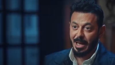 مسلسل المعلم الحلقة الأخيرة.. تسليم مصطفى شعبان تجار المخدرات للشرطة