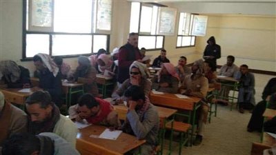 فتح 237 فصلا ً لمحو الأمية في 3 مراكز بالمنيا