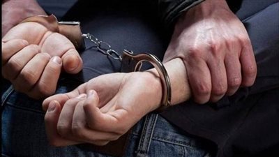 تفاصيل القبض على بائعة خضار قتلت عامل بالطريق العام فى الجيزة 