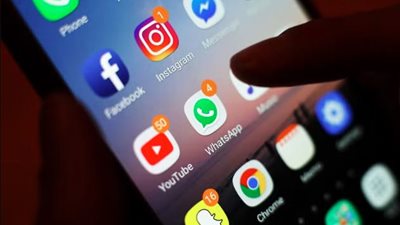 انتقادات لاذعة لشركة ميتافيرزا بسبب سياسة واتساب الجديدة