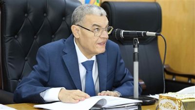بدءًا من اليوم.. محافظ المنيا يعلن عودة العمل بالمواعيد الرسمية