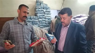 محافظ المنيا يتابع جهود الوحدات المحلية في طرح مواد غذائية مدعمة