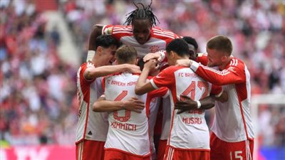 بايرن ميونخ يعود لسكة الانتصارات بثنائية في شباك كولن