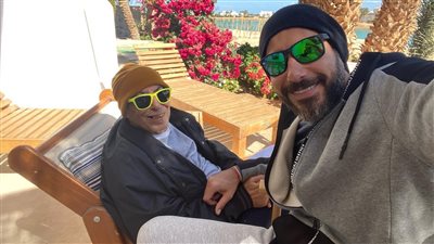«العمدة بيصبح».. آخر ظهور للفنان صلاح السعدني قبل رحيله (صورة)