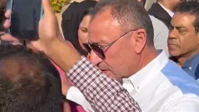 أبرزهم الخطيب ومحمد إمام.. هؤلاء النجوم يحضرون جنازة صلاح السعدني 