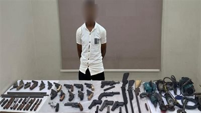 سقوط مسجل خطر بعد تحويل مسكنه ورشة لتصنيع أسلحة نارية بالأقصر