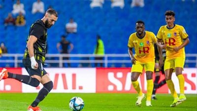 حجازى يقود الاتحاد لفوز قاتل على الحزم