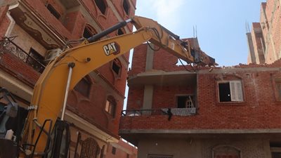 محافظ القليوبية يتابع إزالات الموجة 22 بمركز ومدينة طوخ