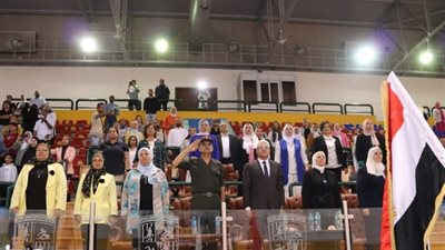 مدير تعليم القاهرة يشهد فعاليات حفل تقييم العروض الرياضية على مستوى الجمهورية (صور)