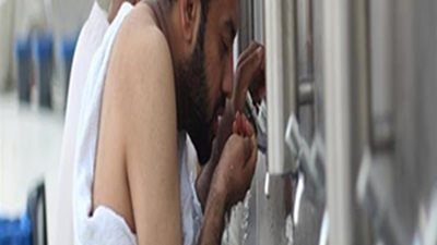 الفوائد الصحية لماء زمزم والأدعية التي تقال عند شربها 