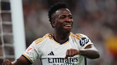 فينسيوس يسخر من نجم برشلونة بعد نهاية الكلاسيكو بسبب بيلينجهام