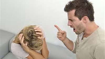 بسبب بيت العيلة.. سمر تقيم دعوى خلع ضد زوجها داخل محكمة الأسرة