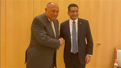 سامح شكري يرحب باستئناف المشاورات السياسية بين مصر وسريلانكا