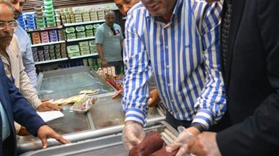 حملات تفتيشية موسعة على الأسواق والمخابز والمطاعم والهايبر ماركت بطنطا