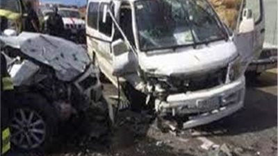 مصرع وإصابة 11 شخصًا في حادث انقلاب ميكروباص بالمنيا