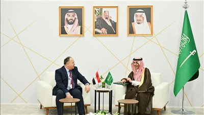 محمد معيط لنظيره السعودي: ندعو السعوديين للاستثمار في مصر ولاستفادة من حوافز الإنتاج والتصدير
