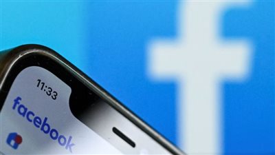 تحذيرات من انتشار الذكاء الاصطناعي على الفيسبوك وتزايد المخاوف من موت الانترنت
