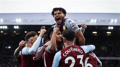 مواجهة نارية بين أستون فيلا وأولمبياكوس اليوناني في دوري المؤتمر الأوروبي