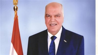 نقيب المعلمين: كلمة السيسي رسالة تقدير لكل يد عاملة تبنى من أجل الوطن