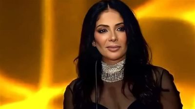 منى زكى تشيد بعمر السعيد: برافو والله أحن الرجالة اللي دمعتهم قريبة