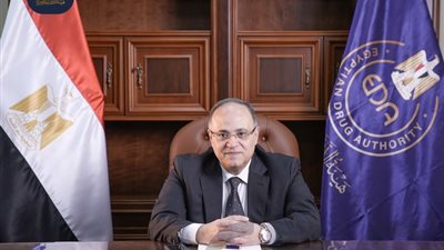 رئيس هيئة الدواء يؤكد على ضرورة دعم صناعة الدواء في إفريقيا