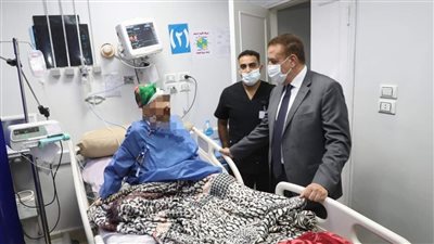 جولة ميدانية لمحافظ المنوفية بمستشفيات الرمد والحميات والجراحات المتخصصة ويحيل 37 عاملا للتحقيق