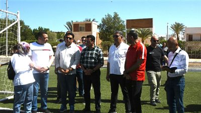 وزير الشباب والرياضة يقوم بجولة تفقدية بنادي الرياضات البحرية بشرم الشيخ