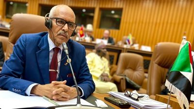 وزير الخارجية السوداني يلتقي برئيس مفوضية الاتحاد الأفريقي