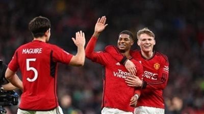 مانشستر يونايتد ضيفًا ثقيلًا على كريستال بالاس في الدوري الإنجليزي