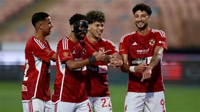 الأهلي يسحق الاتحاد السكندري برباعية في الدوري المصري