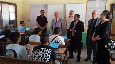 مدير تعليم القاهرة يتابع انطلاق ماراثون امتحانات النقل للفصل الدراسي الثاني (صور)