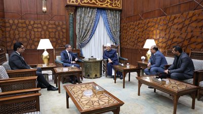 الشيخ أحمد الطيب يبحث مع رئيس هيئة الإسعاف سبل التعاون الإنساني المشترك 