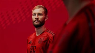 بايرن ميونخ يكشف عن قميصه الأحمر الجديد لموسم 2024-2025