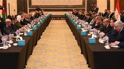 وزير التجارة والصناعة يستعرض العلاقات التجارية مع الأردن وسبل تعزيزها