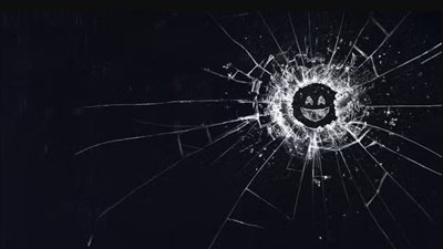 انتقادات لإعلانات الذكاء الاصطناعي والروبوت الميت