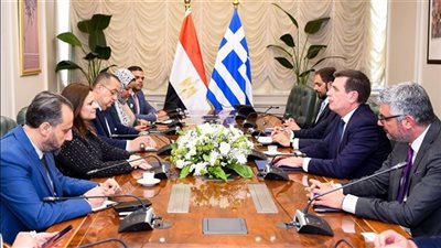 وزيرة الهجرة تبحث مع نظيرها اليوناني سبل تعزيز التعاون المشترك