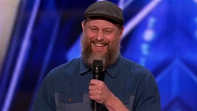 التحدث المعكوس.. أغرب مهارة يمكن أن تراها في حياتك