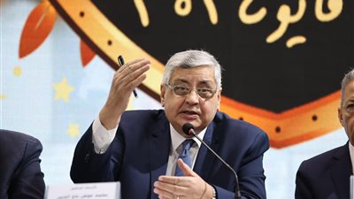 تاج الدين: أزمة كورونا أثبتت الدعم السياسي للأطباء من الرئيس والحكومة