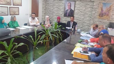 وكيل تعليم الجيزة يطمئن على امتحان الأحياء وعلم النفس لثانية ثانوى والجبر لثانية إعدادي 