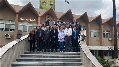 وفد جامعة المنيا يصل الأردن برئاسة عصام فرحات