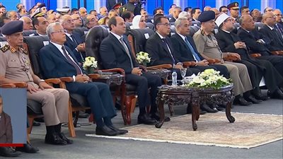 الرئيس السيسي: القطاع الخاص مهم جدًا في إدارة المشروعات