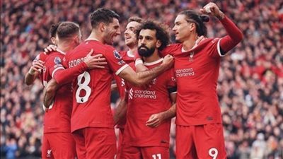 قمة بين ليفربول وأستون فيلا في الدوري الإنجليزي