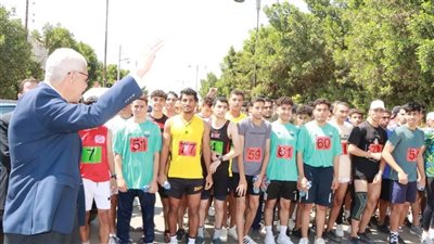 بمشاركة طلاب 3 جامعات.. رئيس جامعة المنوفية يطلق بدء ماراثون 