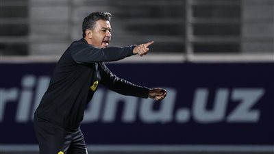 بالأسماء.. اتحاد جدة يُفاضل بين هذا الثلاثي لخلافة جاياردو الموسم المقبل