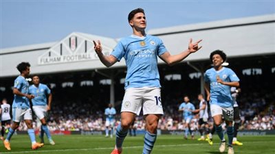 مانشستر سيتي يسحق فولهام برباعية في الدوري الإنجليزي