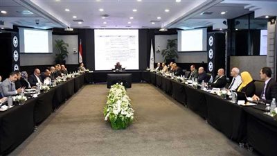 هيئة الاستثمار تبحث تحديث الإجراءات المالية للاندماج والانقسام للشركات